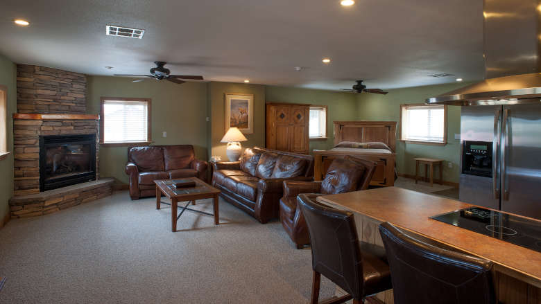 Founders Cabin Brownell Suites Pete Suite Interior 1